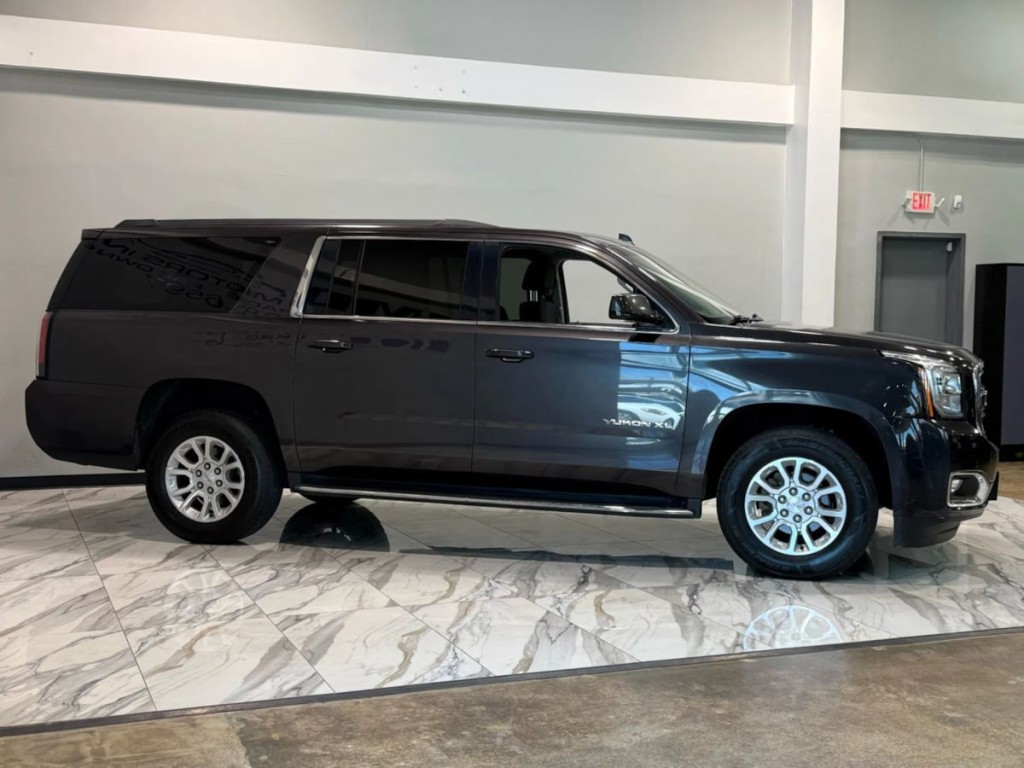 2016 GMC Yukon Image 5
