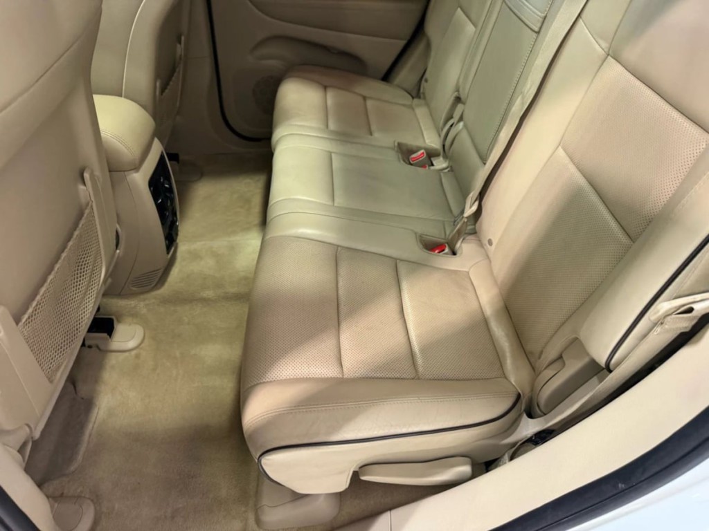 2014 Jeep Grand Cherokee Image 27