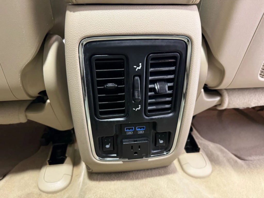 2014 Jeep Grand Cherokee Image 35