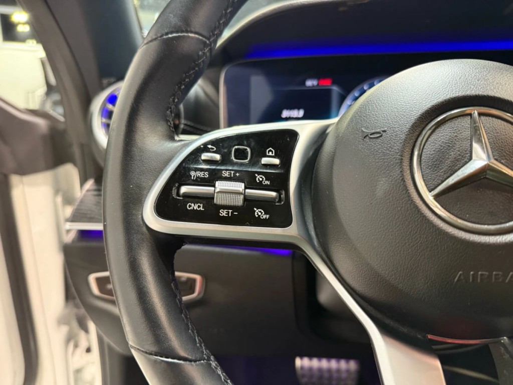 2020 Mercedes-Benz E-Class Image 14