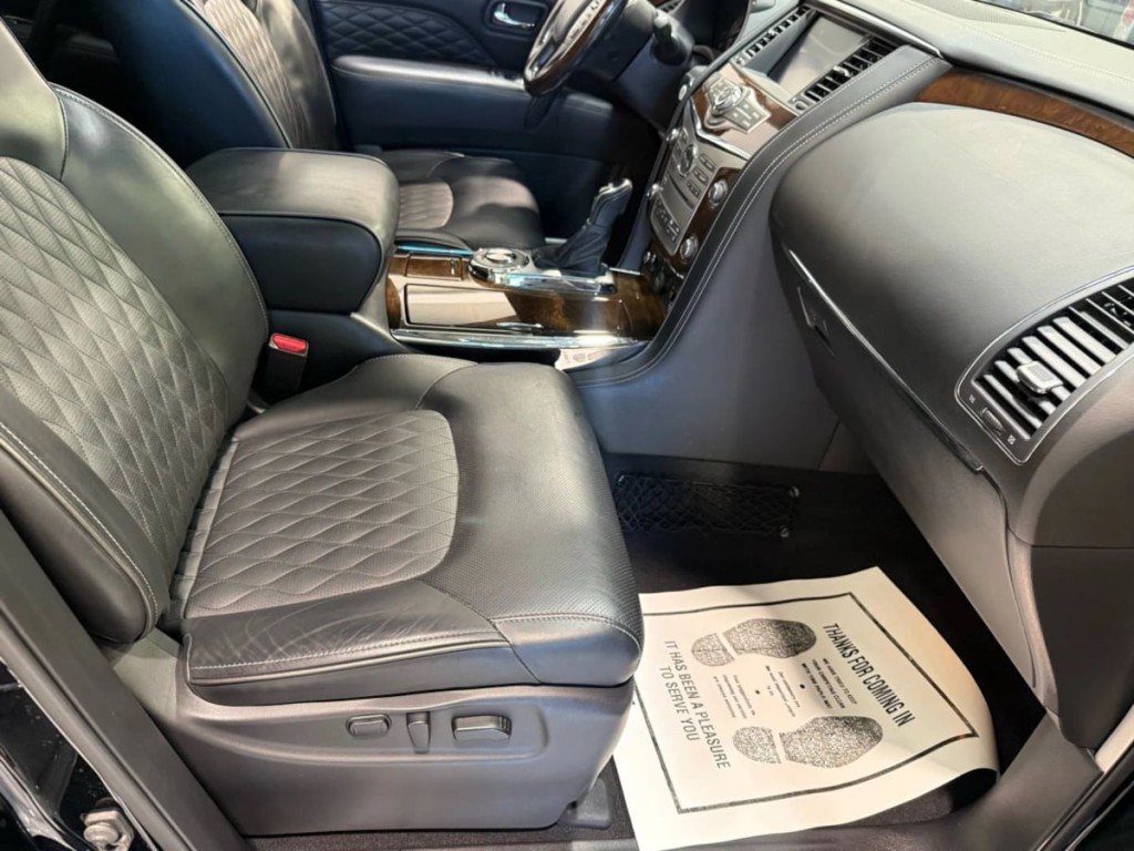 2019 INFINITI QX80 Image 29
