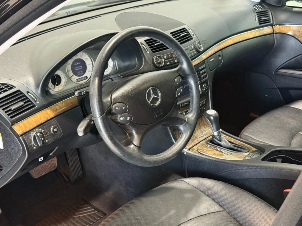 2007 Mercedes-Benz E-Class Image 13