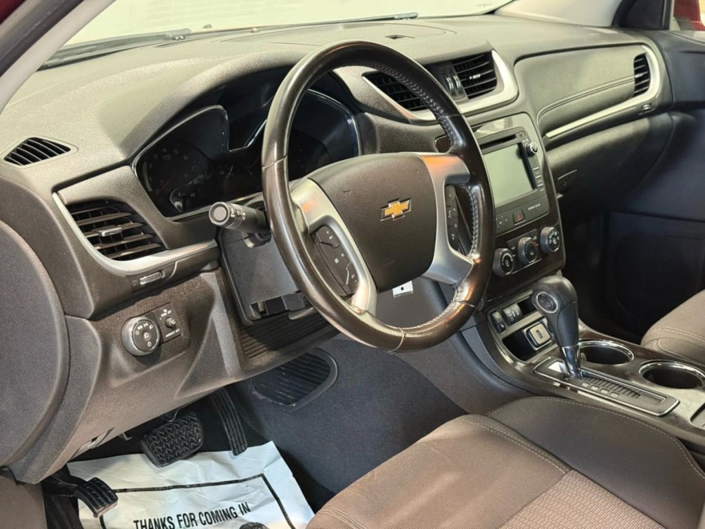2017 Chevrolet Traverse Image 15
