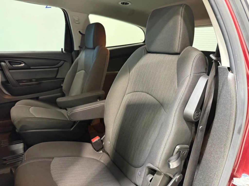 2017 Chevrolet Traverse Image 26