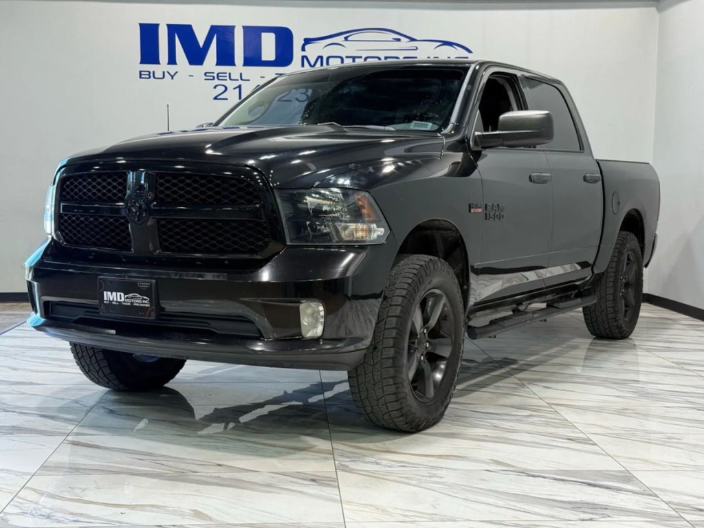 2017 RAM 1500 Image 2