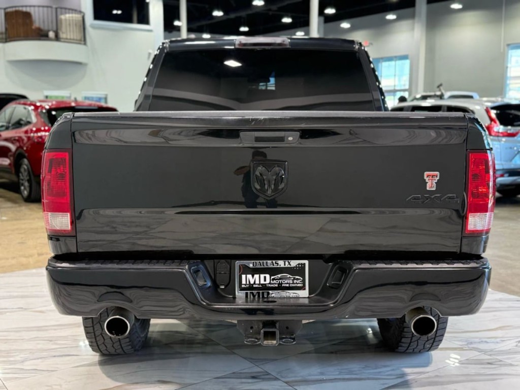 2017 RAM 1500 Image 7