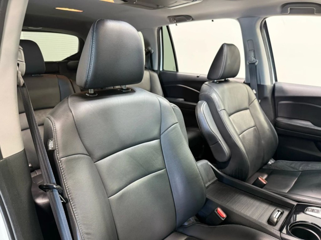 2020 Honda Pilot Image 28