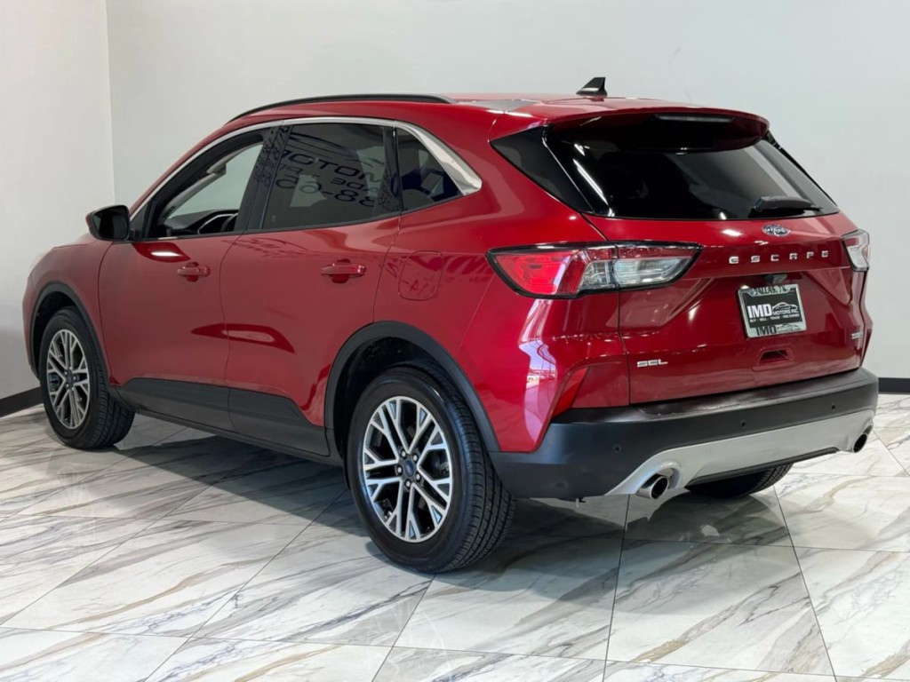 2020 Ford Escape Image 8