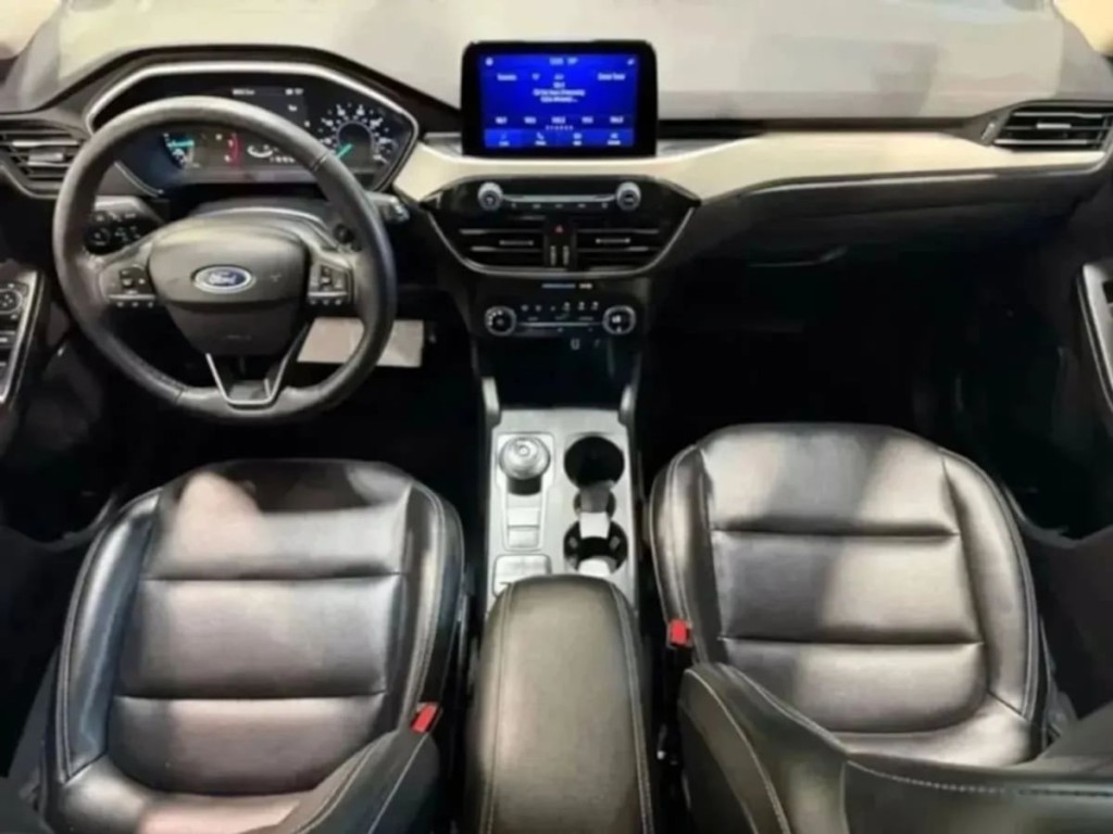 2020 Ford Escape Image 13