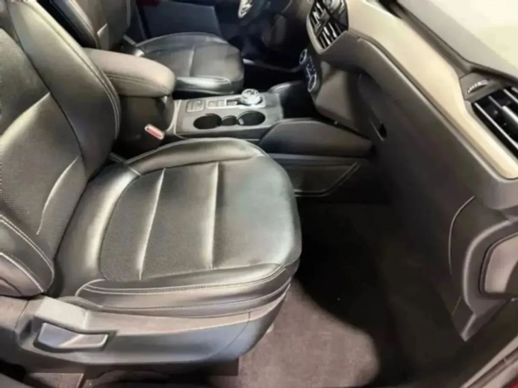 2020 Ford Escape Image 27