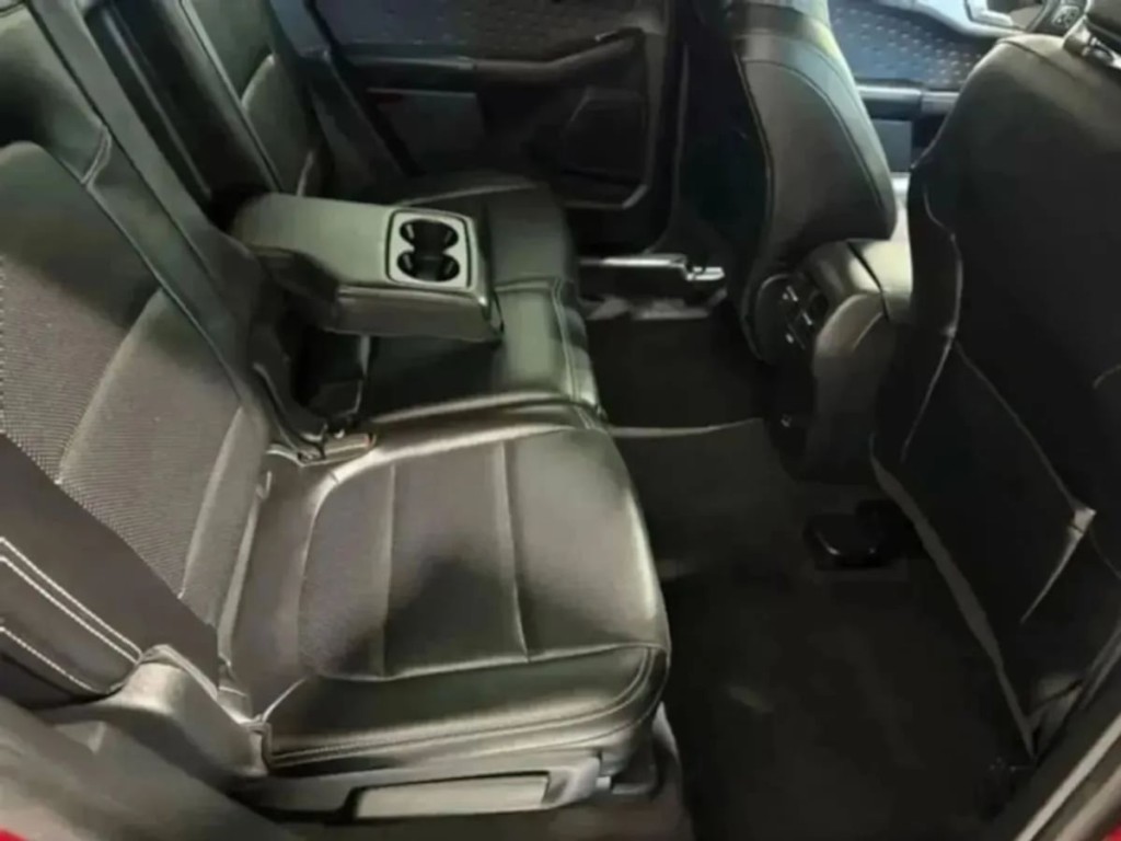 2020 Ford Escape Image 28