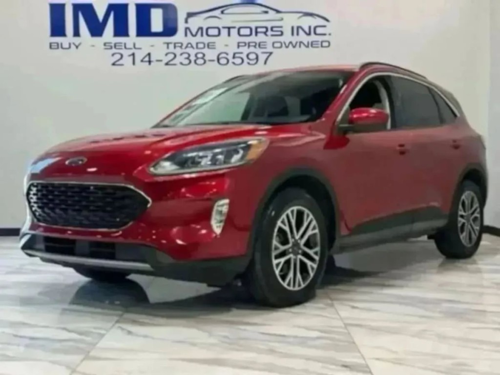 2020 Ford Escape Image 2