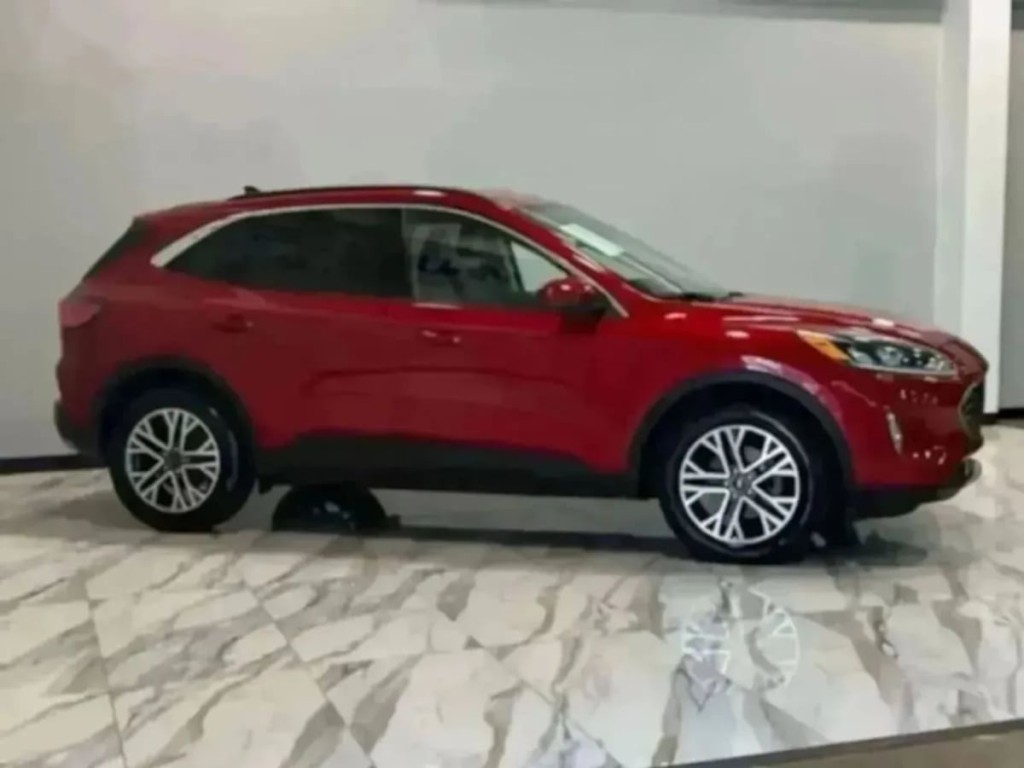 2020 Ford Escape Image 5