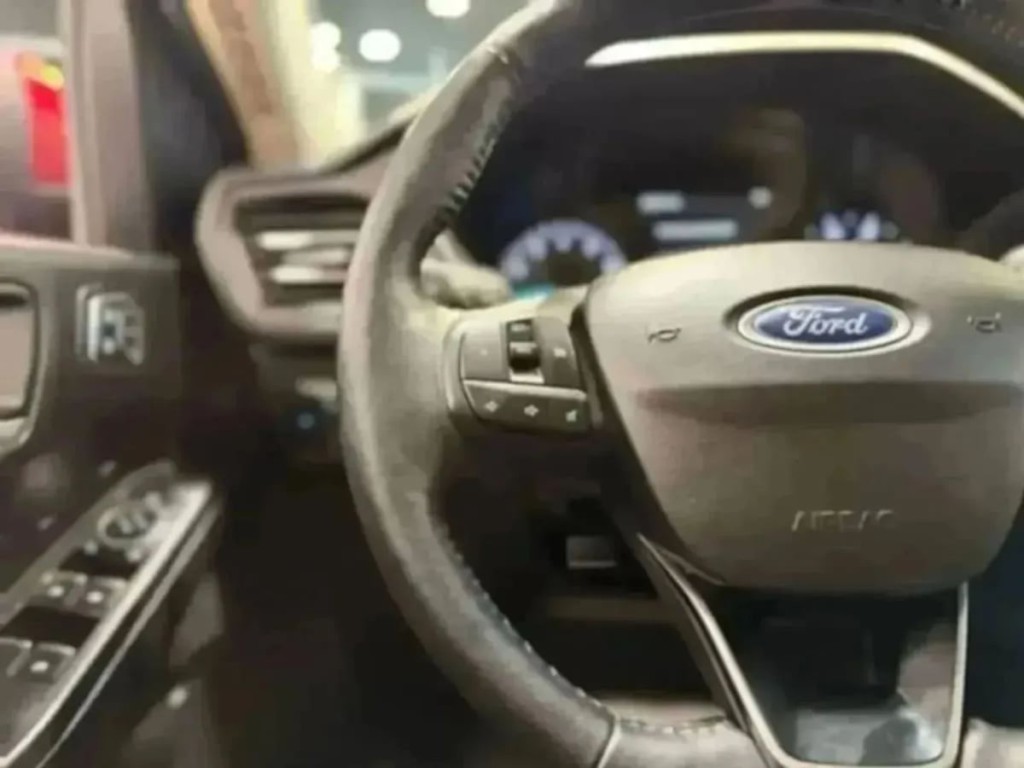 2020 Ford Escape Image 19