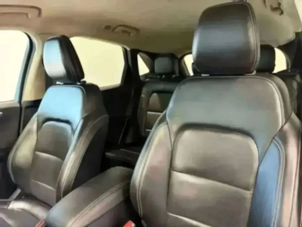 2020 Ford Escape Image 23