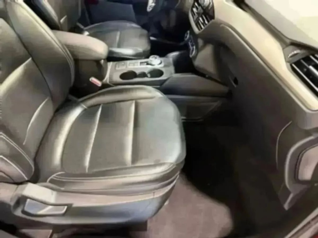 2020 Ford Escape Image 27