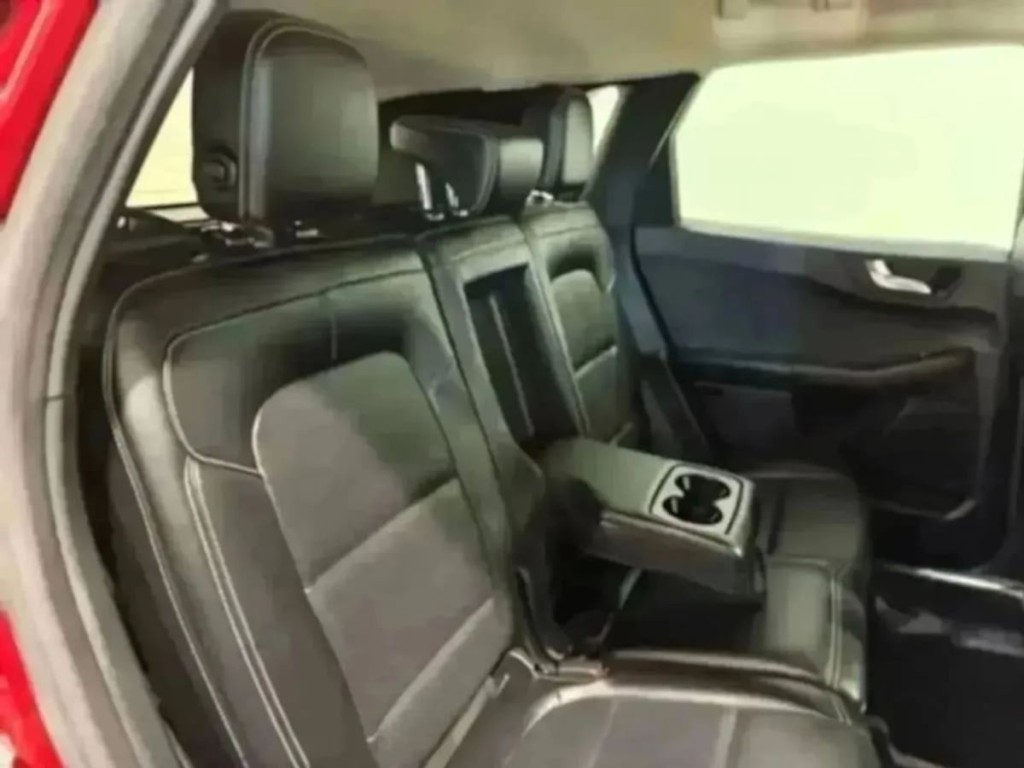 2020 Ford Escape Image 29