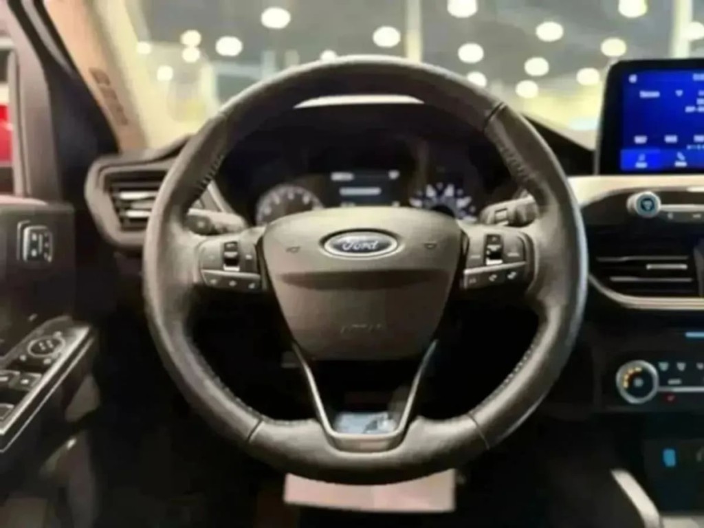 2020 Ford Escape Image 50