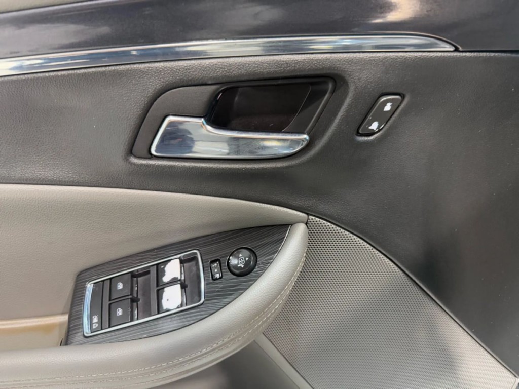 2018 Chevrolet Impala Image 11