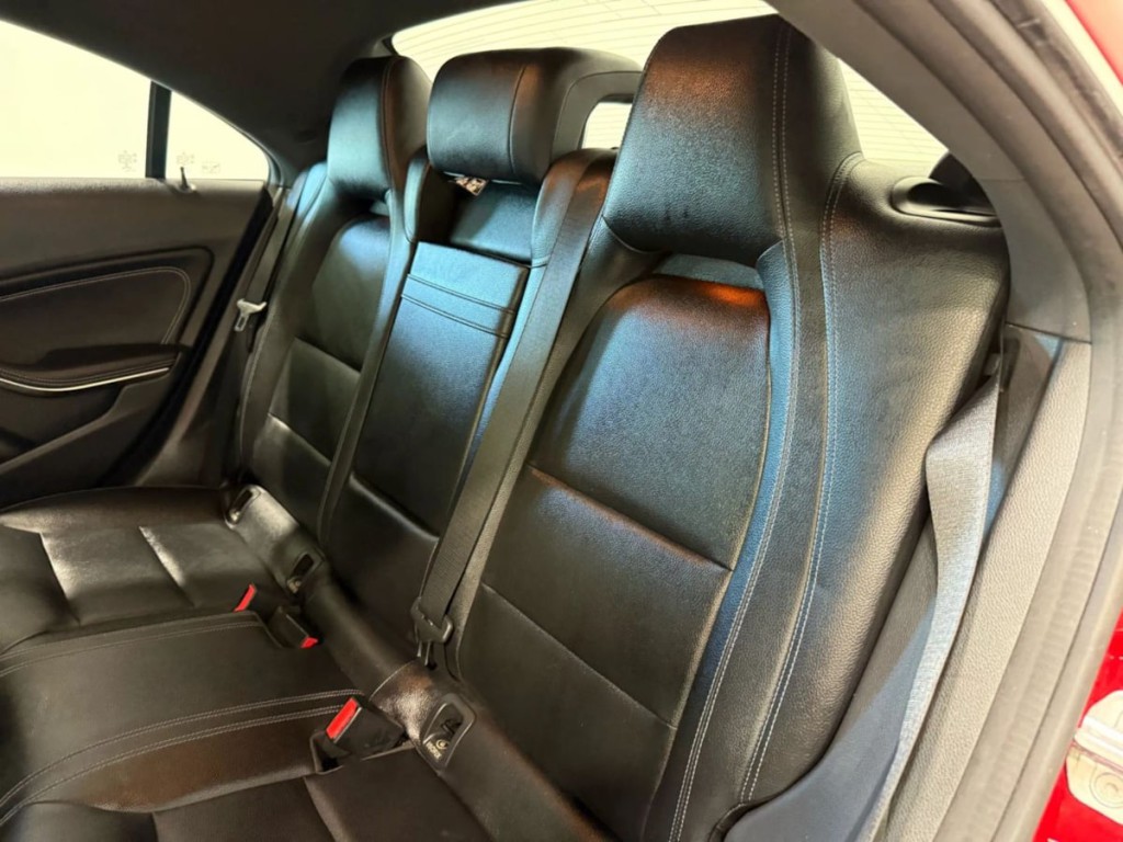 2018 Mercedes-Benz CLA-Class Image 17