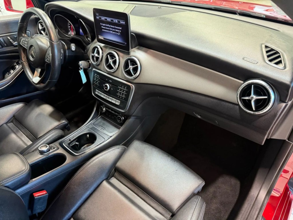 2018 Mercedes-Benz CLA-Class Image 18