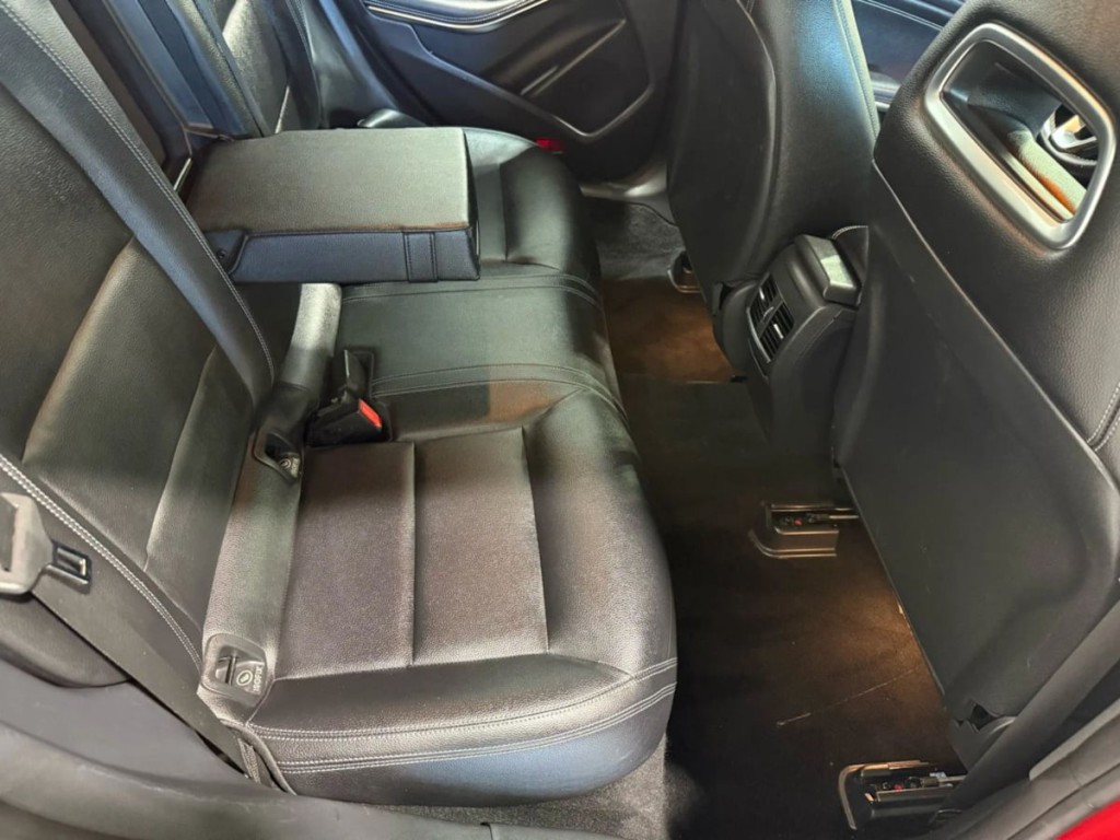 2018 Mercedes-Benz CLA-Class Image 21