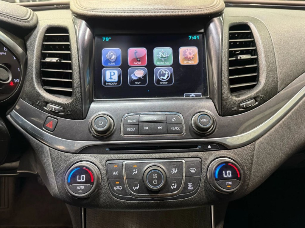 2015 Chevrolet Impala Image 20
