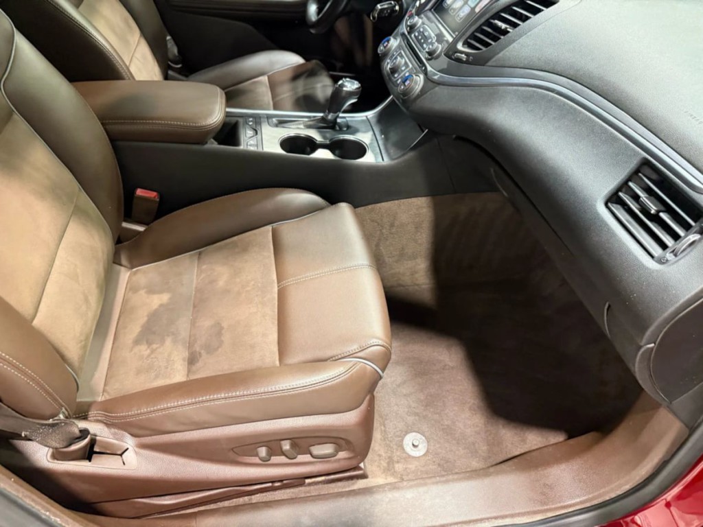 2015 Chevrolet Impala Image 28
