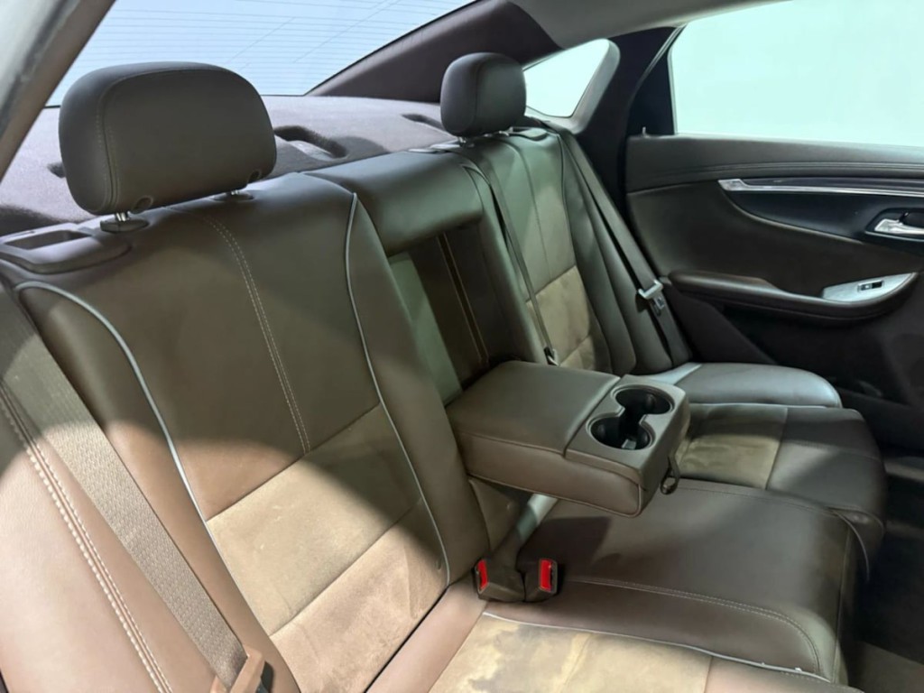 2015 Chevrolet Impala Image 31