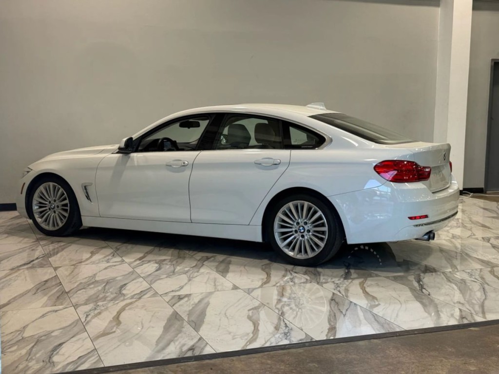 2015 BMW 4 Series Image 9