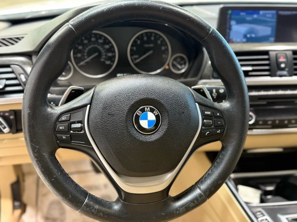 2015 BMW 4 Series Image 13