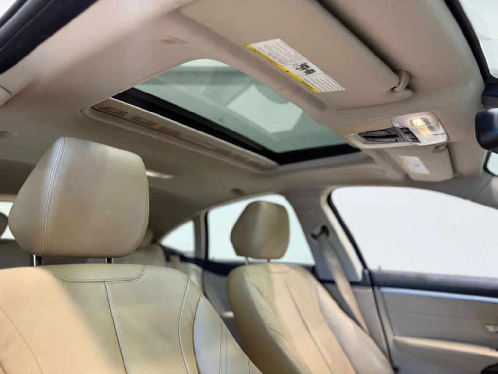 2015 BMW 4 Series Image 26