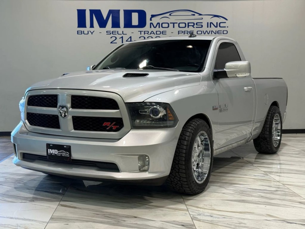 2015 RAM 1500 Image 2