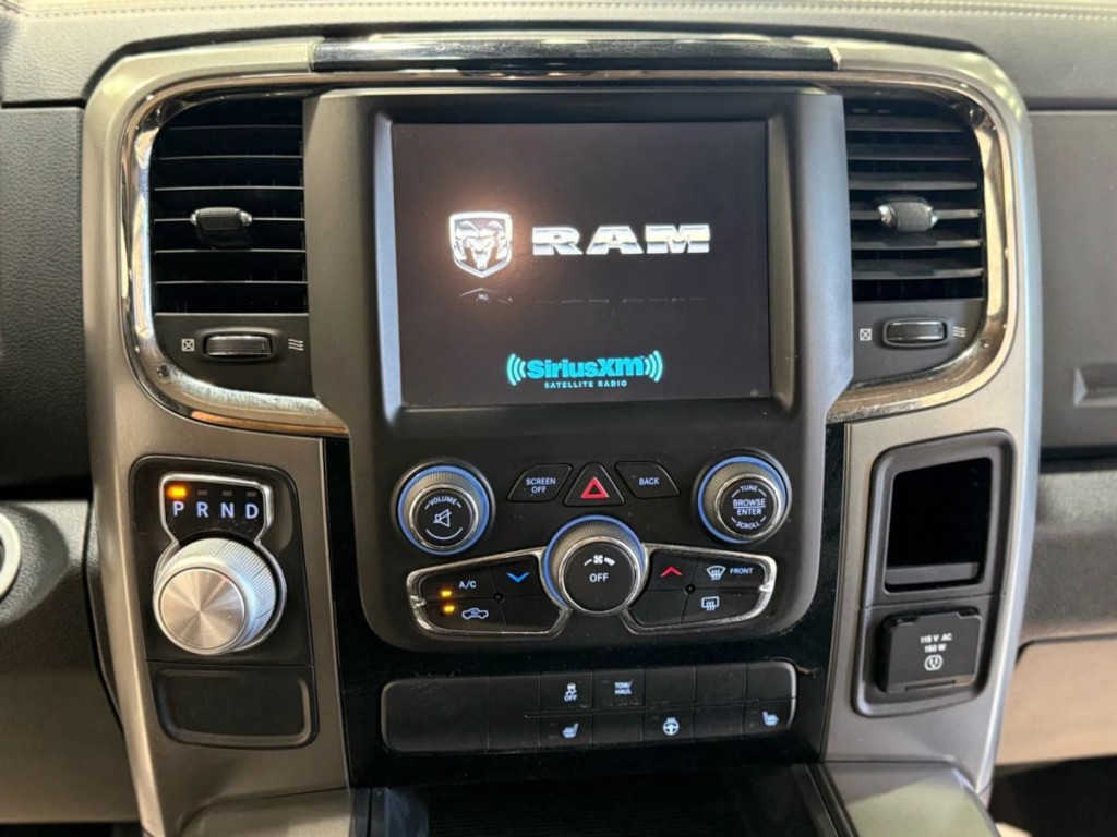 2015 RAM 1500 Image 17