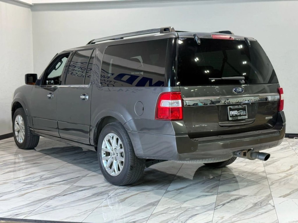 2017 Ford Expedition Image 8