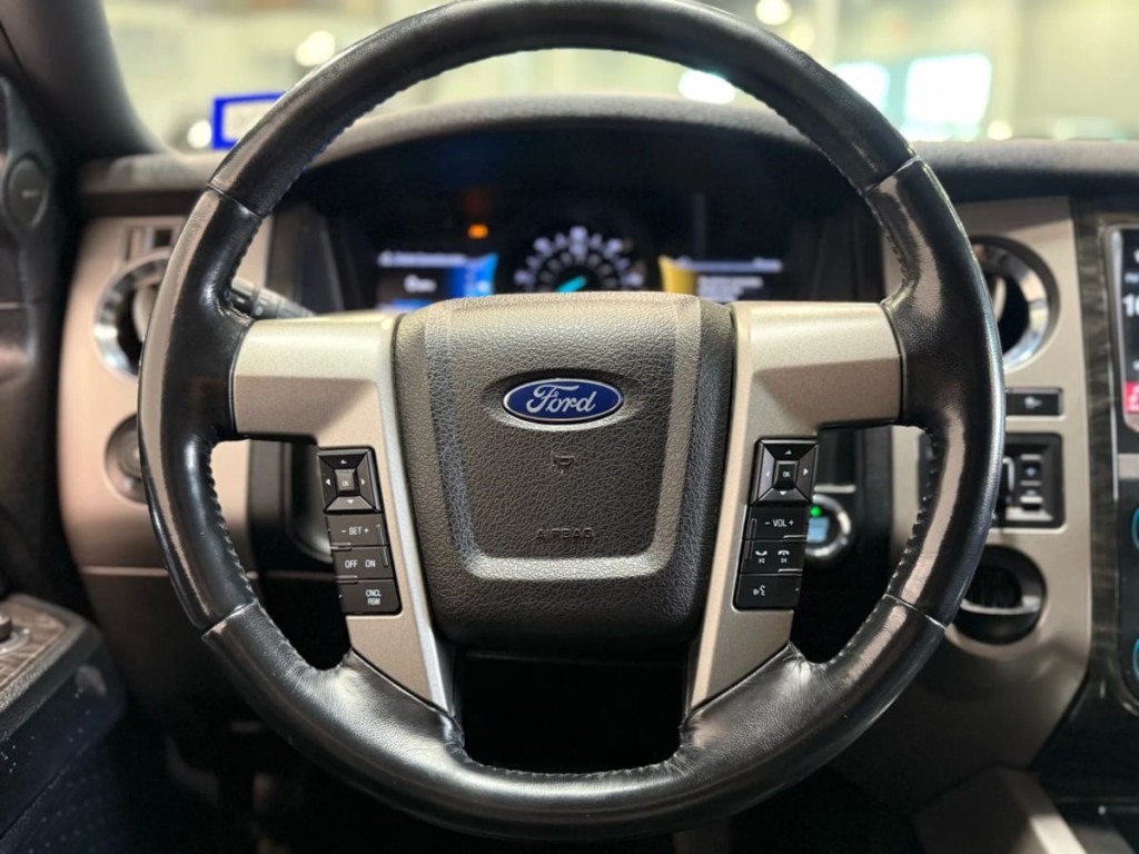 2017 Ford Expedition Image 18