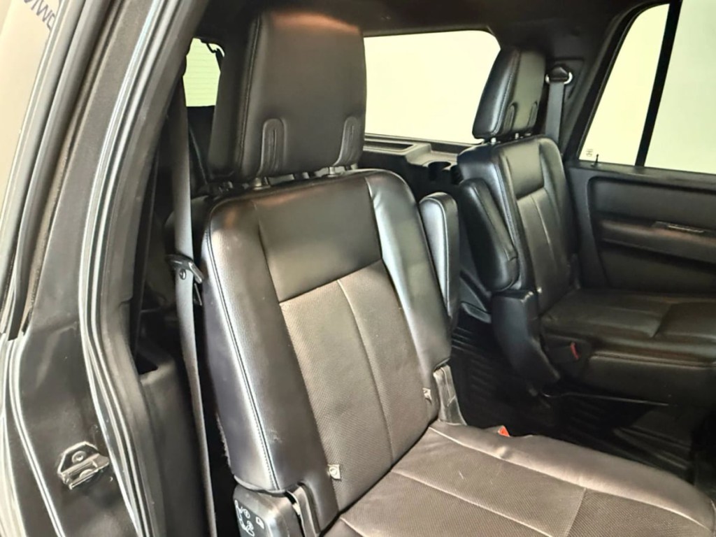 2017 Ford Expedition Image 32