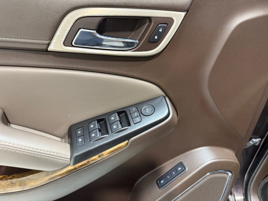 2016 GMC Yukon Image 11