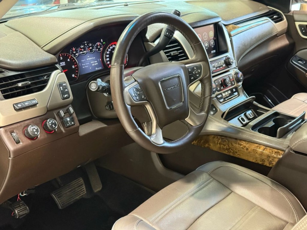 2016 GMC Yukon Image 12