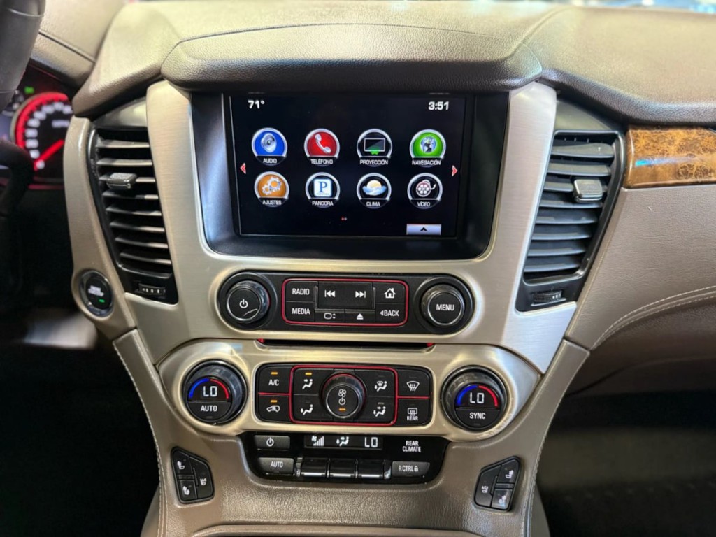 2016 GMC Yukon Image 19