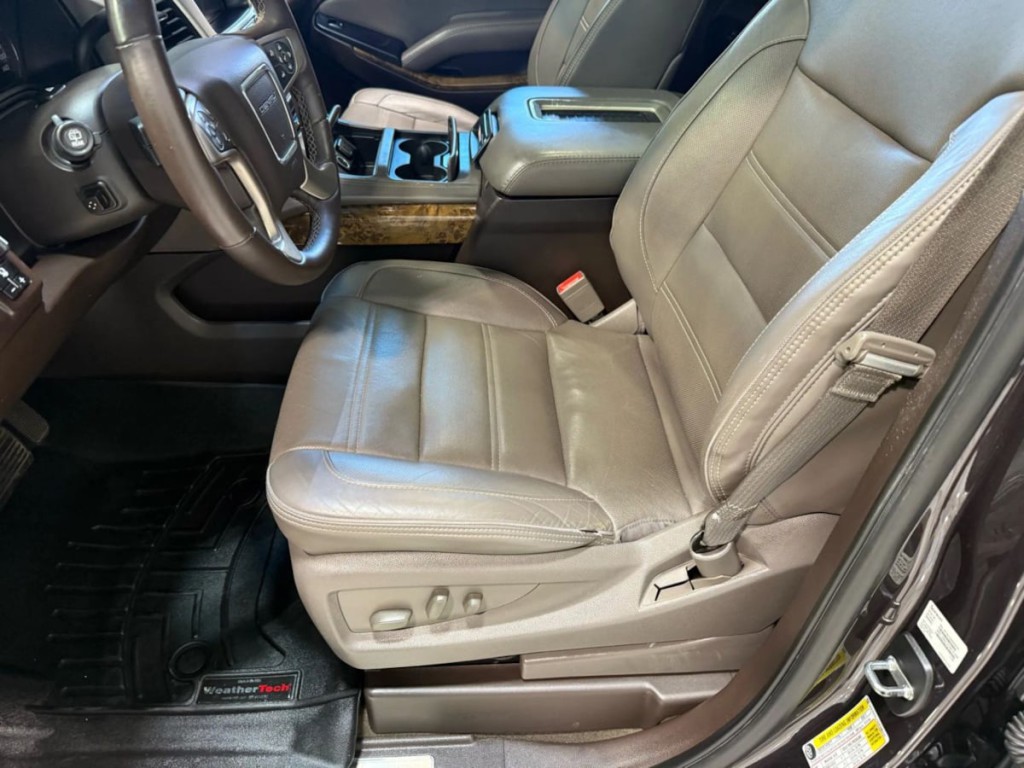 2016 GMC Yukon Image 22
