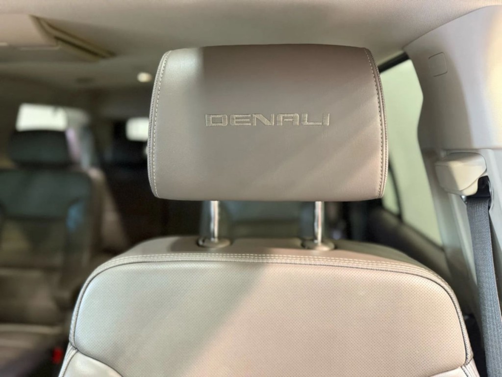 2016 GMC Yukon Image 23