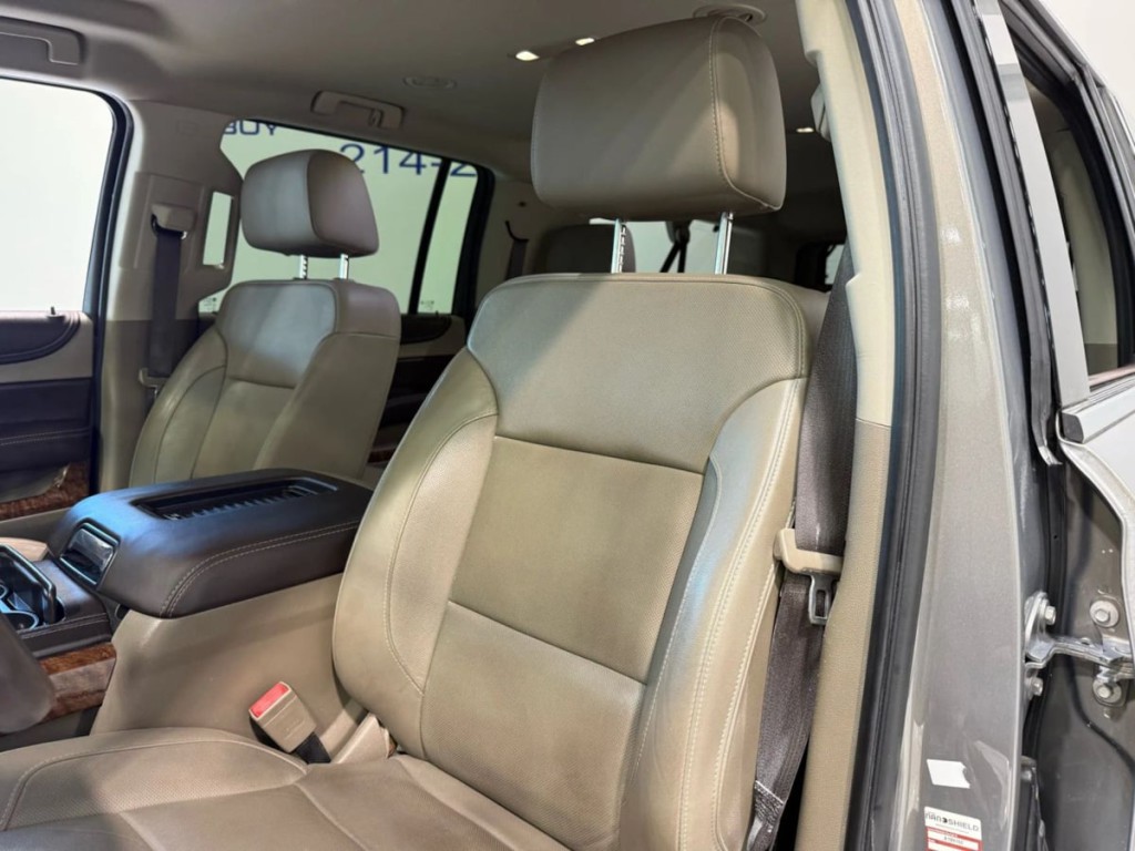 2019 Chevrolet Suburban Image 23