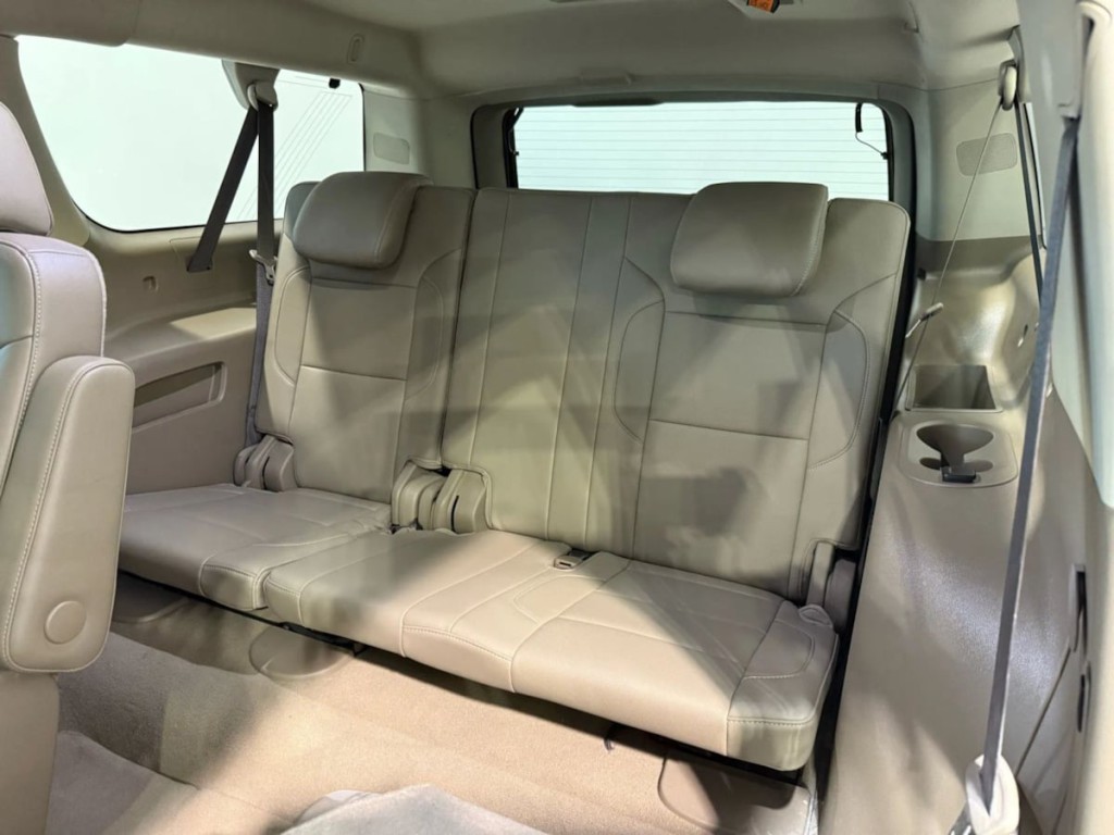 2019 Chevrolet Suburban Image 27