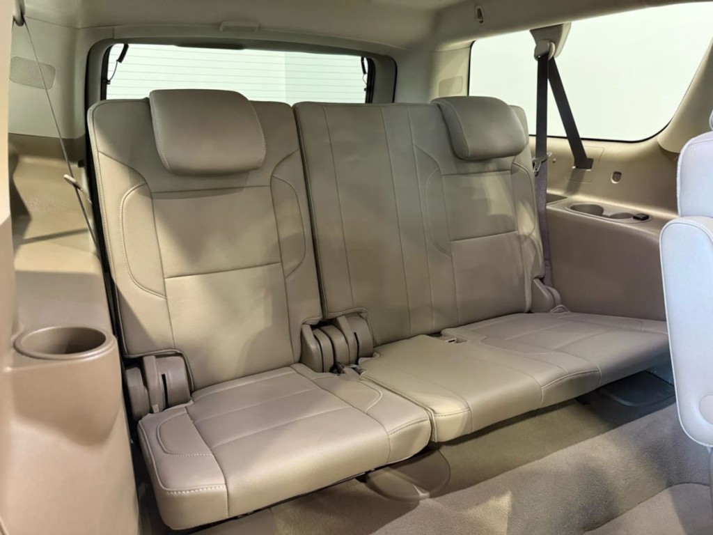2019 Chevrolet Suburban Image 33