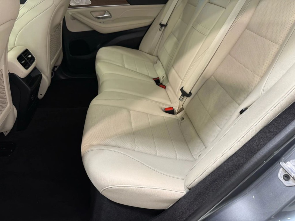 2022 Mercedes-Benz GLE-Class Image 27