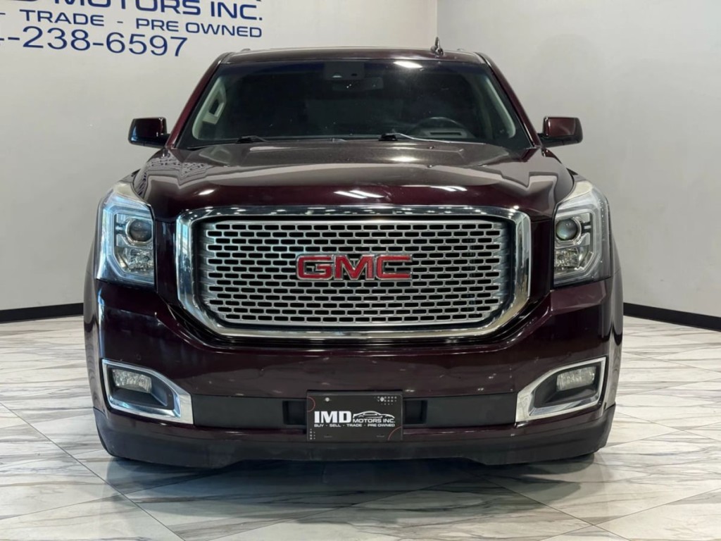 2017 GMC Yukon Image 3