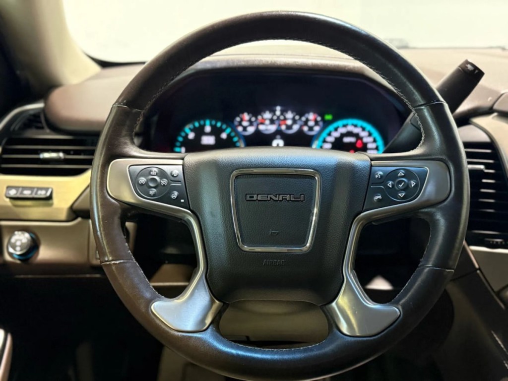 2017 GMC Yukon Image 15