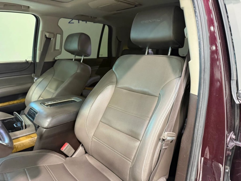 2017 GMC Yukon Image 22