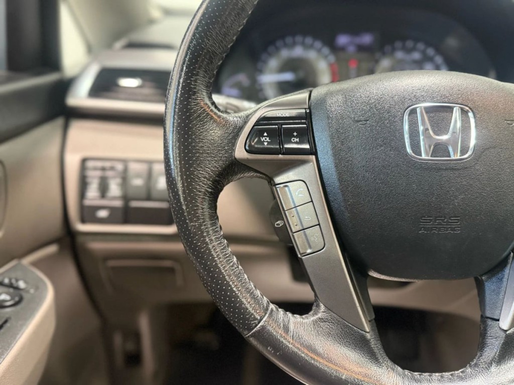 2014 Honda Odyssey Image 18
